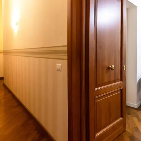 Gli Al Duomo Apartment *