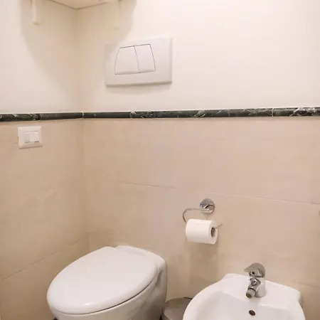 Gli Al Duomo Apartment *